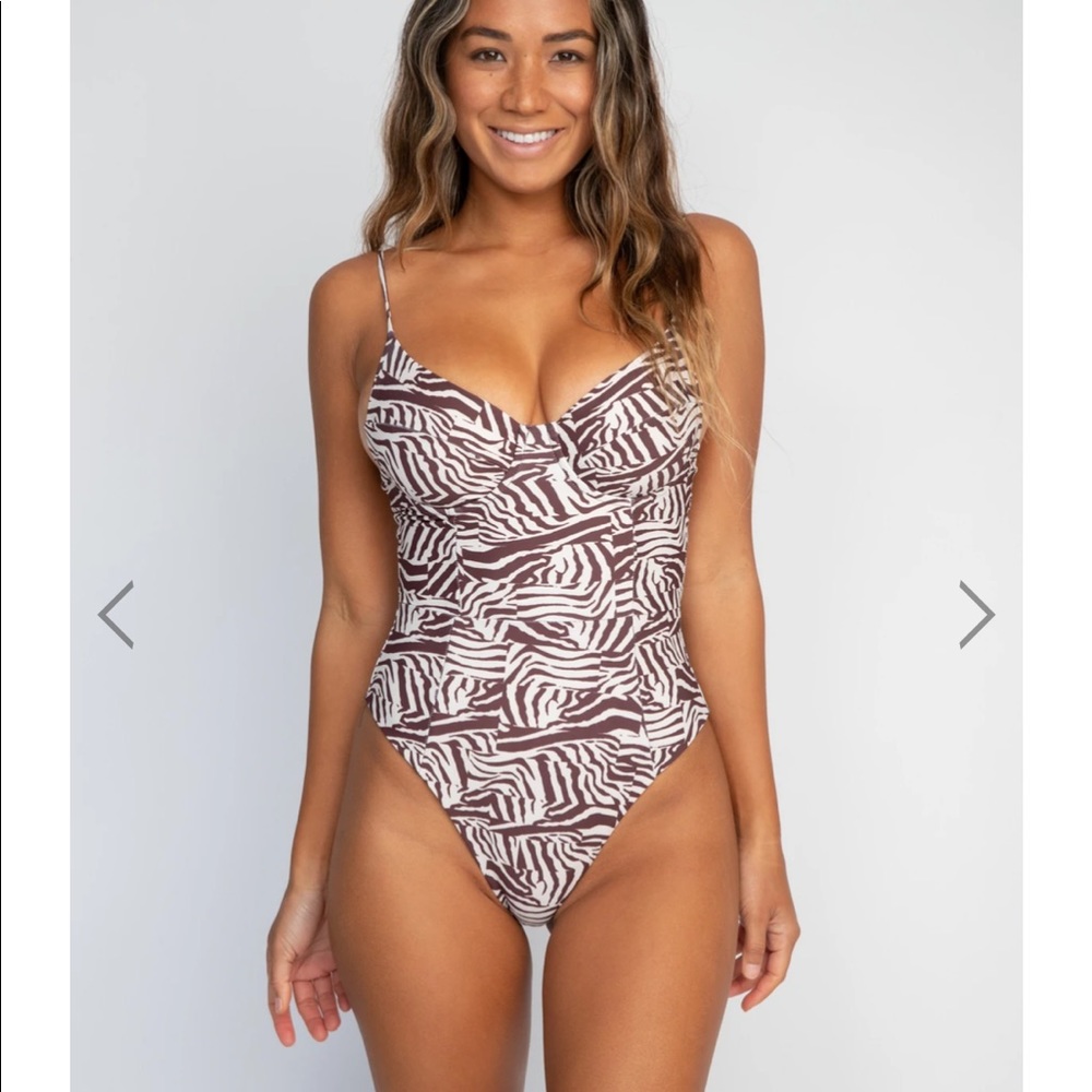 Skatie 1 piece swimsuit